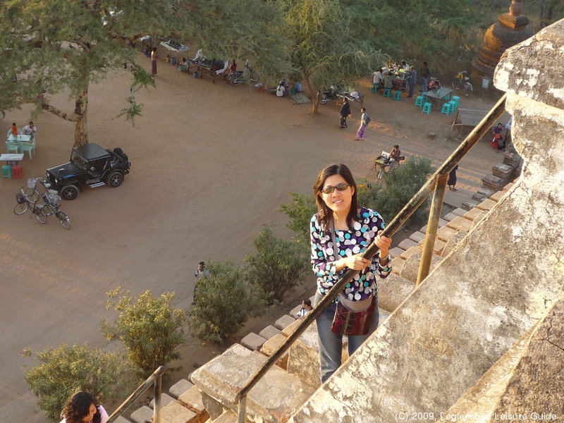 Shwe San Daw Pagoda01